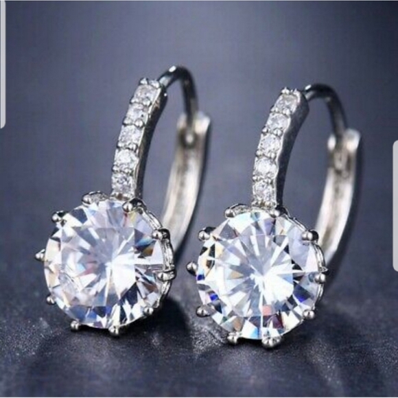 Swarovski Elements Drop Earrings NWT - Picture 8 of 10